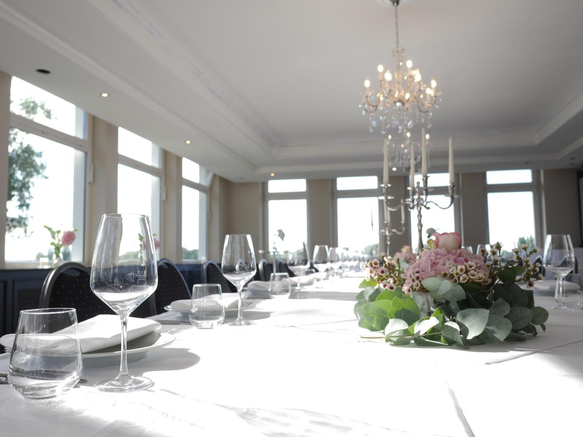 Hotel Faehrhaus Km734 Düsseldorf Exteriör bild